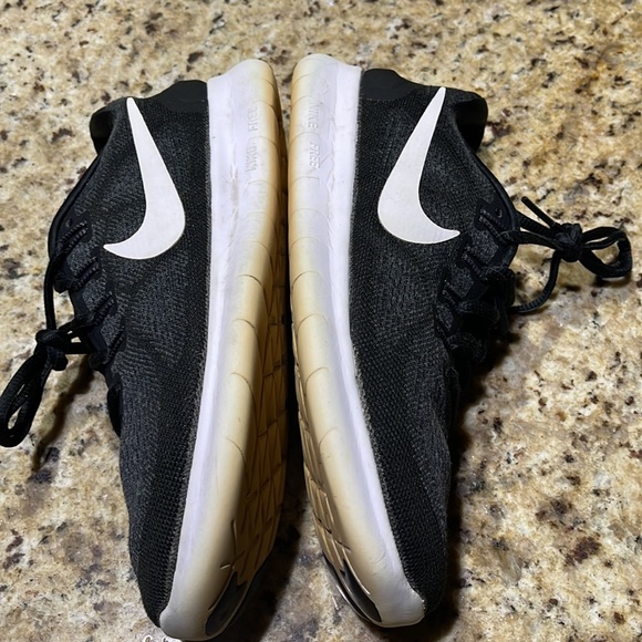 Nike Free RN 2017 - Picture 4 of 8